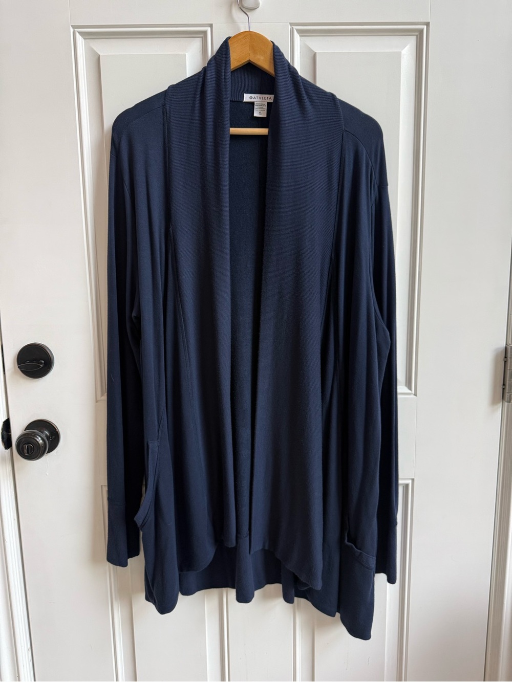 Athleta Pranayama Navy Open Front Wrap
Cardigan Soft Heavy Lounge Thumbholes